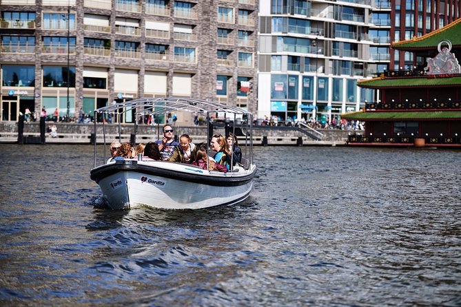 Amsterdam Highlights: 60-Minute Canal Cruise - Easy Access and Convenient Meeting Point