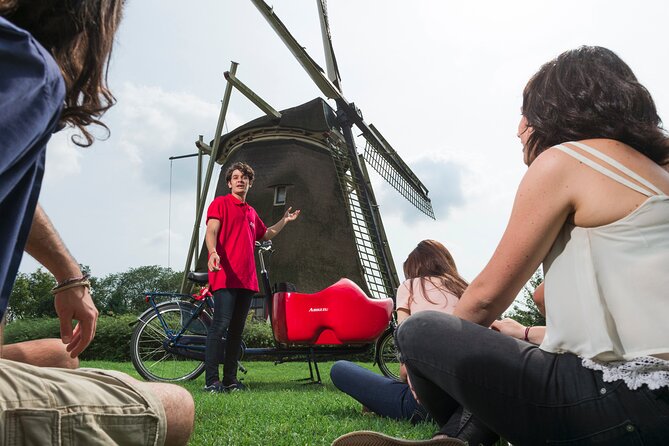 Amsterdam Highlights Bike Tour - Guided in EN/ES/DE/NL - The Unique Stops of the Amsterdam Highlights Bike Tour