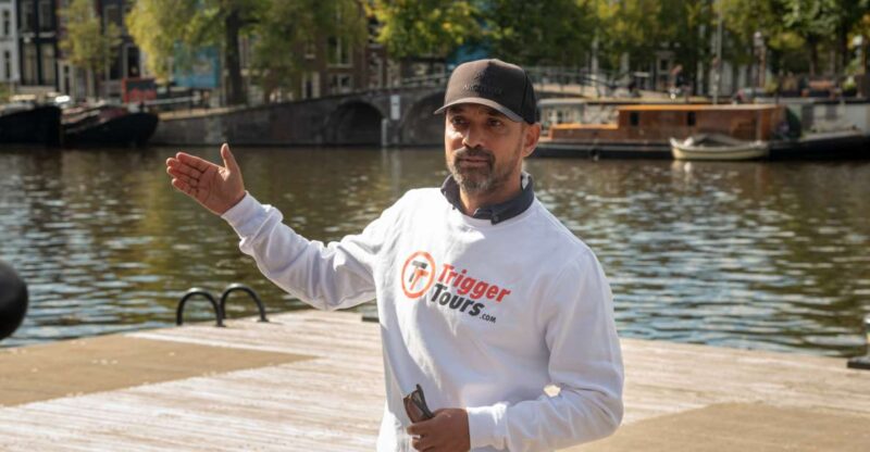 Amsterdam: Jewish Quarter and History Guided Tour - Exploring the Jewish Synagogue and Historical Museum