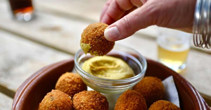 Amsterdam: Jordaan Food Tour of 10+ Local Classic Tastings - What Makes This Food Tour Unique in Jordaan