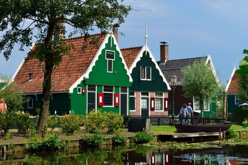 Amsterdam: Keukenhof and Zaanse Schans Live Guided Day Tour - Starting Point and Arrival Details at Grand Café 1884