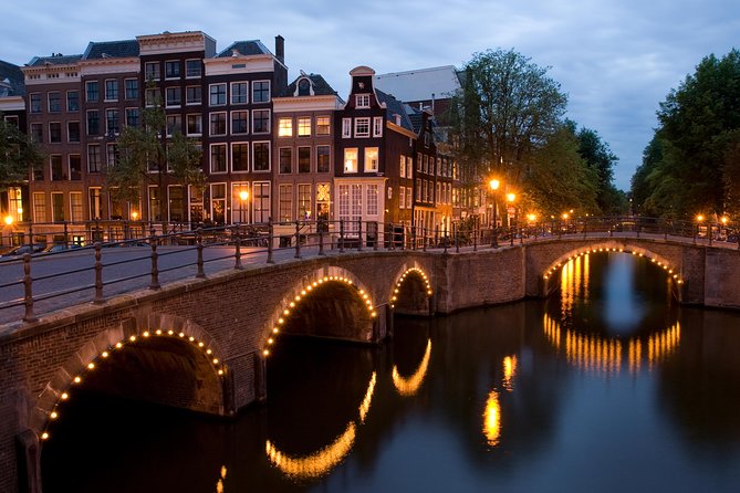 Amsterdam Layover: Walking Tour & Canal Cruise + Airport Transfer - Flexibility and Cancellation Policies