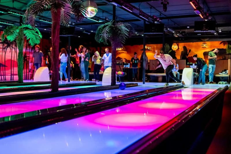 Amsterdam: LED Bowling Experience - Accessibility and Practical Tips