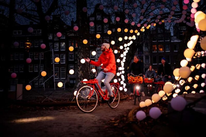 Amsterdam: Light Festival Bike Tour with Guide - Riding Comfortable 3-Speed Bikes Through the Festive Streets