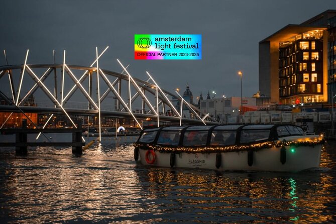 Amsterdam Light Festival: Canal Cruise Luxury Boat - The Guide’s Role and Commentary