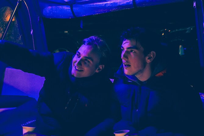 Amsterdam: Light Festival Cruise with Unlimited Drinks Option - Drinks and Refreshments: Unlimited and Varied