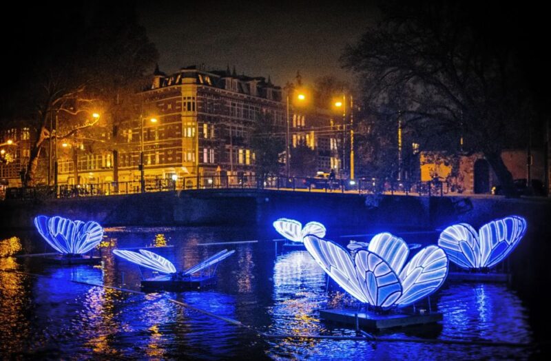 Amsterdam: Light Sculptures Small Boat Tour with Gluhwein - The Sum Up: A Cozy, Artistic Night in Amsterdam’s Canals