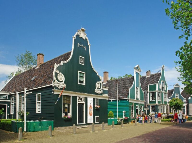 Amsterdam: Live-Guided Zaanse Schans & Cheese Tasting Tour - Optional Amsterdam Canal Cruise for a Unique City View