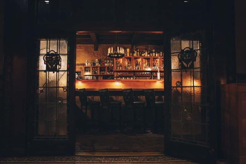 Amsterdam: Ludwig's Exclusive Rooftop Bar Crawl - Key Points