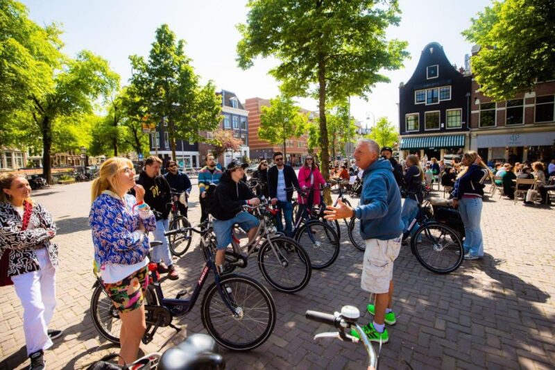 Amsterdam: Mike's City Bike Tour, The Highlights - Passing by the Rijksmuseum and Vondelpark
