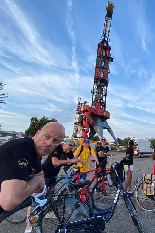 Amsterdam: Mike's Urban Bike Tour, Graffiti & Magnet Fishing - Key Points