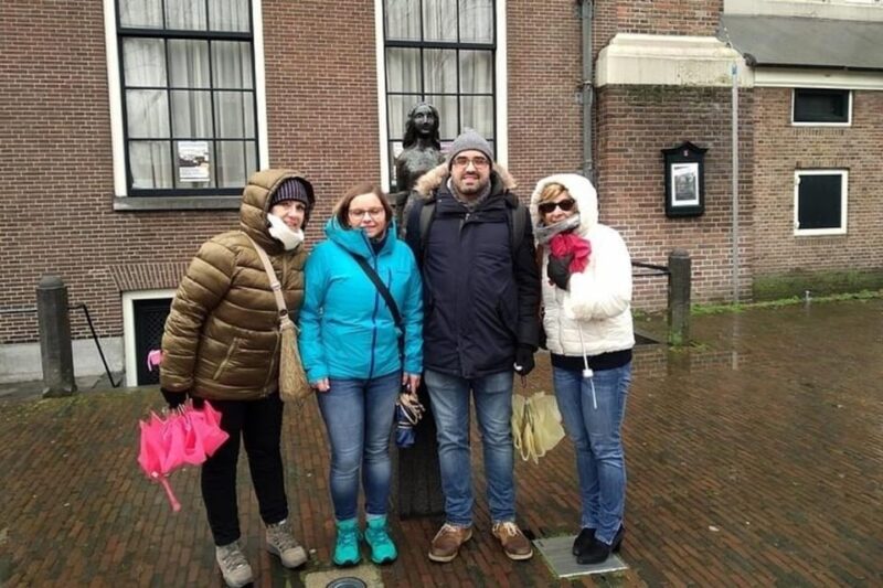 Amsterdam: Must-See Attractions Guided Walking Tour - Explore Amsterdam’s Top Landmarks with a Local Guide