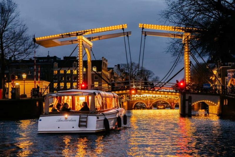 Amsterdam: New Year's Eve Champagne & Tapas Cruise - Celebrate New Years Eve in Style on an Amsterdam Canal Cruise