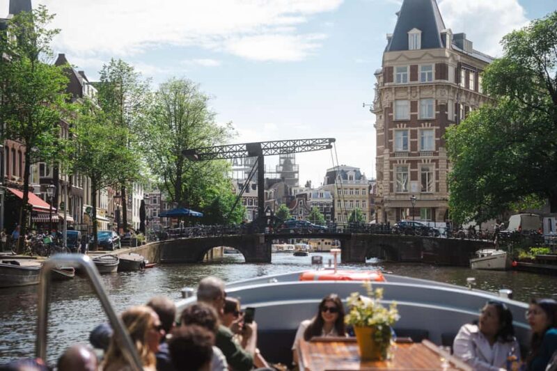 Amsterdam: Open Boat Canal Cruise (with Free Spritz Option) - The Experience: Intimate and Uncrowded