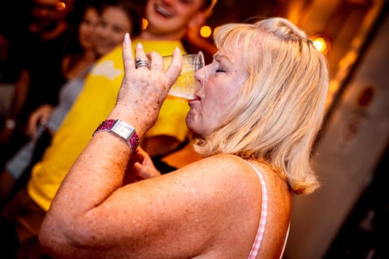 Amsterdam: Original Pub Crawl Party with VIP Entrance - The Venues and Atmosphere of the Stops