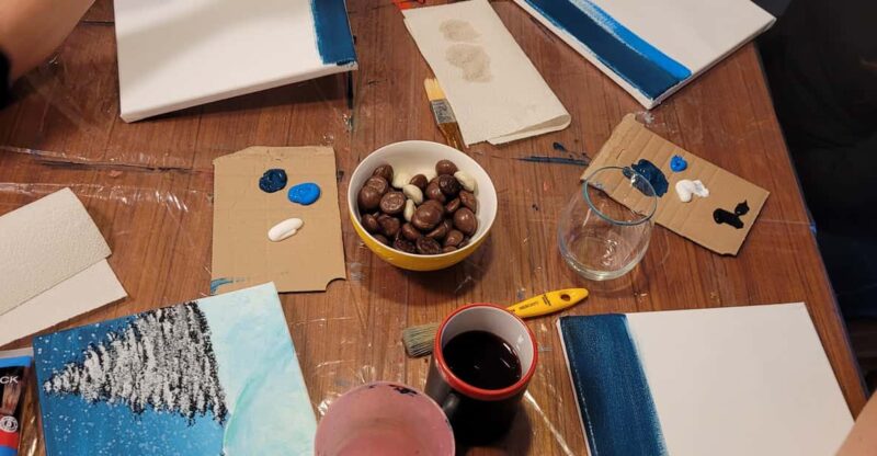 Amsterdam: Paint and Sip Workshop for (Bachelorette) Parties - Key Points