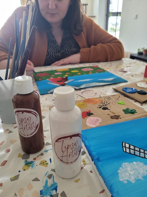 Amsterdam: Paint & Sip Workshop - Paint your Souvenir - Create Your Own Amsterdam Souvenir with a Fun Paint & Sip Workshop