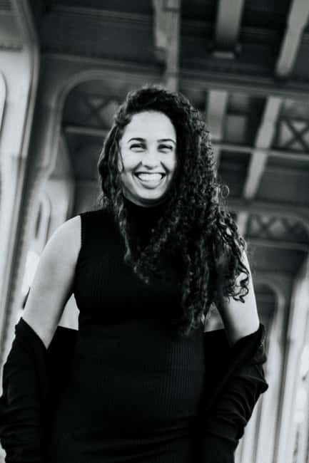 Amsterdam: Particular Photo Session - Flexible Meeting Points for Convenience