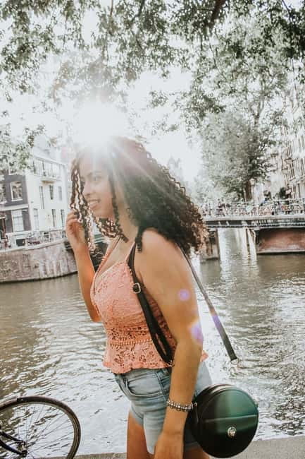 Amsterdam: Particular Photo Session - Comparing This Experience to Other Tours