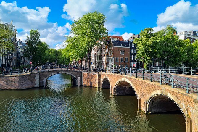 Amsterdam Pedicab City Tour (2 hours) - View Rembrandt’s Former Home from the Outside