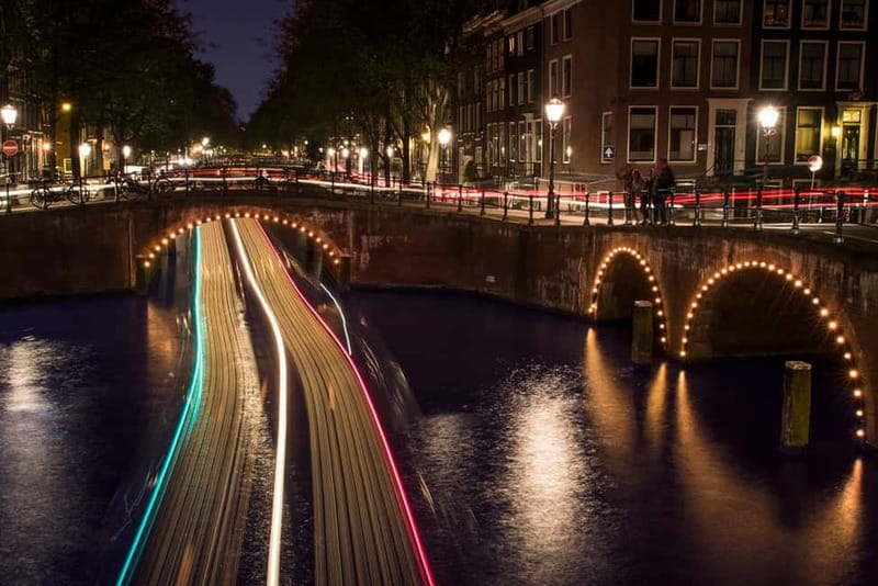 Amsterdam: Photography Masterclass - Private Photo Lesson - Exploring the Canals and Historic Waterways