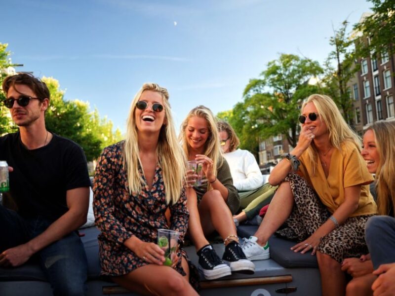 Amsterdam: Private BBQ Cruise with Personal Chef & Drinks - Who Will Enjoy This Tour Most?