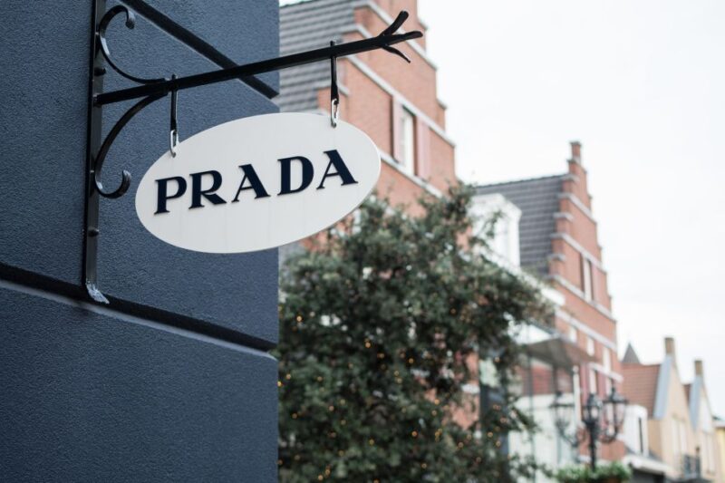 Amsterdam: Private Day Trip to Designer Outlet Roermond - Who Will Appreciate This Tour?