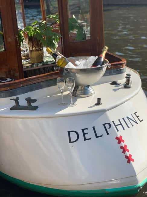 Amsterdam: Private Dinner Cruise with Guide and Wine - Discover the Charm of Amsterdam’s Canals on a Private Dinner Cruise