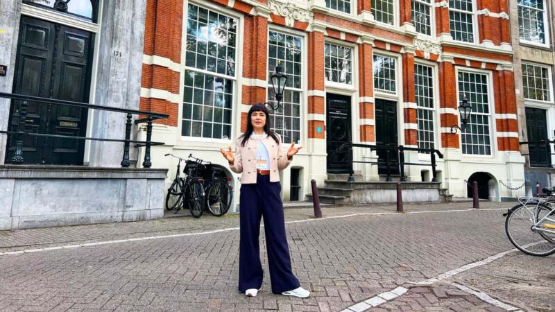 Amsterdam: Private Golden Age Architecture Walking Tour - Discovering Dam Square and the Royal Palace