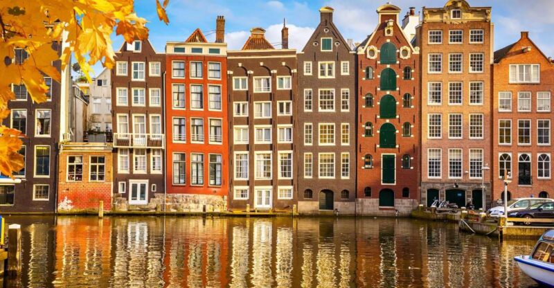 Amsterdam: Private Guided Walking Tour - Accessibility and Practical Tips