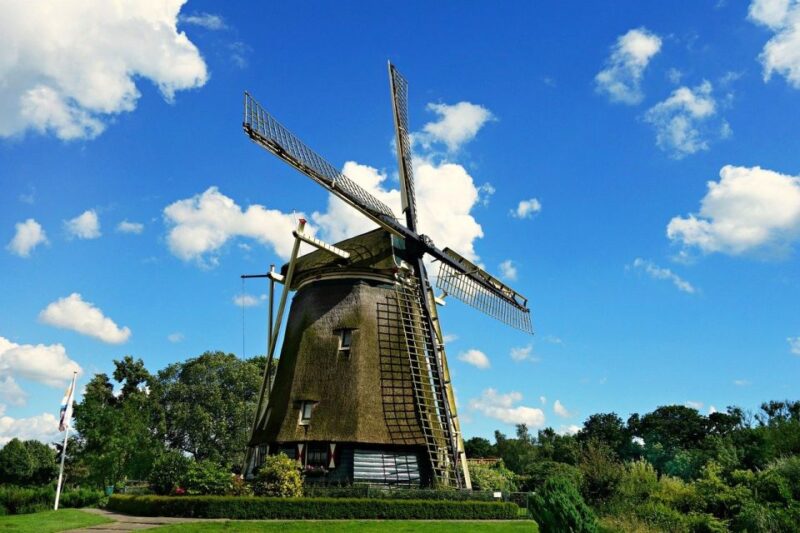 Amsterdam: Private Half-Day Countryside Bike Tour - Journey Through the Waterland District and Its Landscape