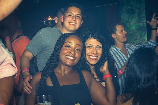 Amsterdam Private Pub Crawl in the City Center - Key Points