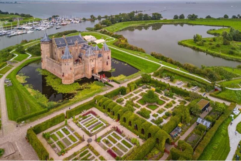 Amsterdam: Private Tour of Kröller-Museum Het Loo Muiderslot - Explore an 8-Hour Private Journey Through Dutch Culture and Architecture