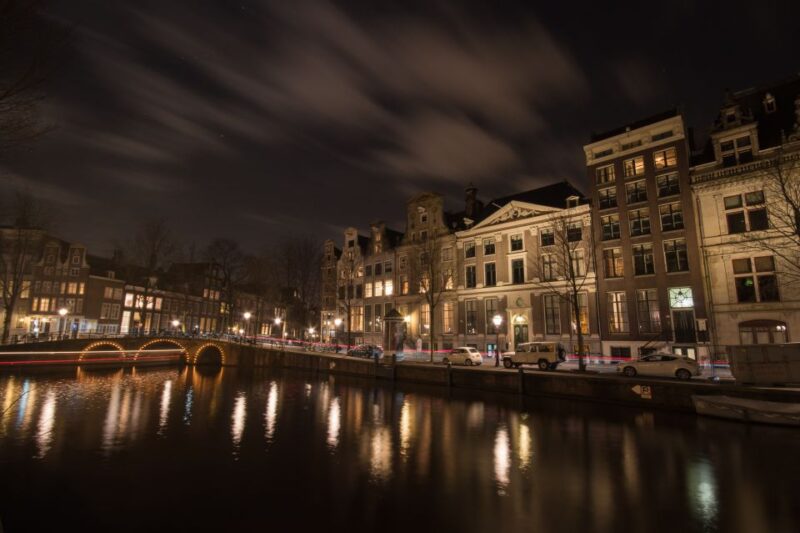 Amsterdam: Private Walking Tour with a Local - The Flexibility of a Custom Itinerary