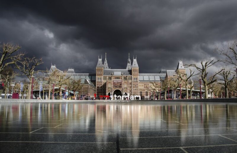 Amsterdam: Private Walking Tour with a Local - Why This Tour Is a Great Choice for Authenticity