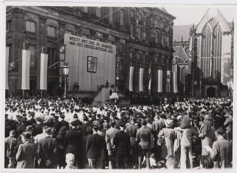 Amsterdam: Private World War Two History Walking Tour - Accessibility and Personal Approach