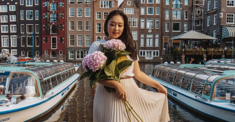Amsterdam: Professional Photoshoot at the Canals - Practical Details: Meeting Point and Accessibility