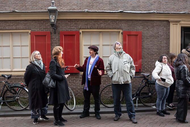 Amsterdam: Red Light District guided tour - Iconic Sites Along the Walk