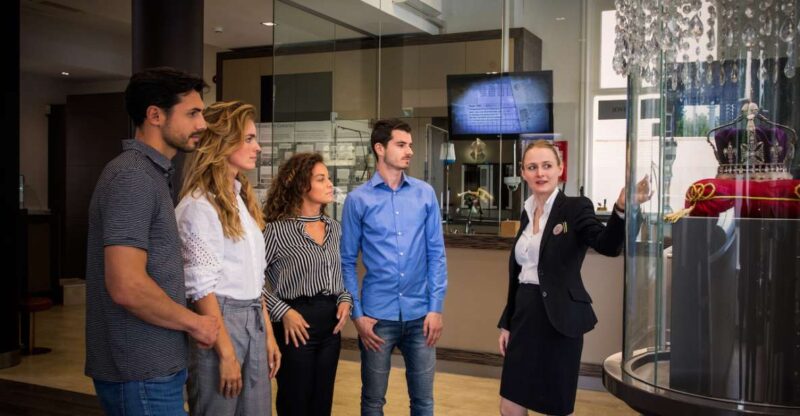 Amsterdam: Royal Diamond Experience - Viewing the Largest Diamond Collection Outside Antwerp