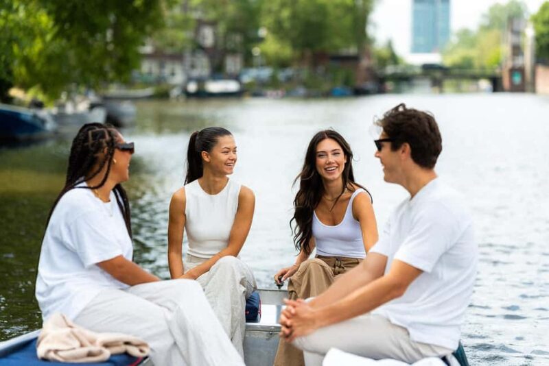 Amsterdam: Sail Yourself with a 2 Hour Boat Rental - Key Points