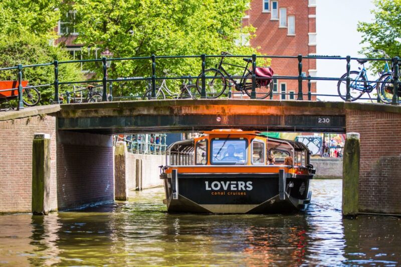 Amsterdam: Semi-Open Canal Boat Cruise - The Unique Semi-Open Boat Design and Its Benefits