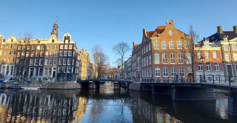 Amsterdam Shore Excursion: Highlights Walk & Canal Cruise - Explore Amsterdam’s Highlights in 3.5 Hours with a Private Guided Tour and Canal Cruise