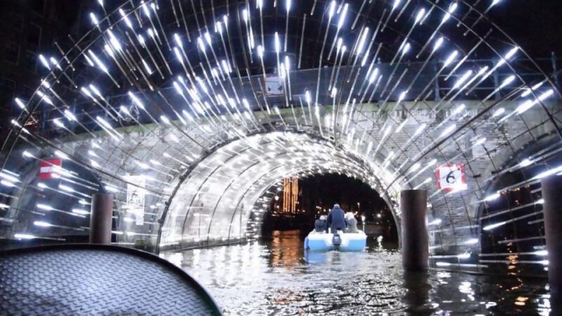 Amsterdam: Smokey Light Tours Amsterdam - Discover the Unique Amsterdam Light Festival Atmosphere