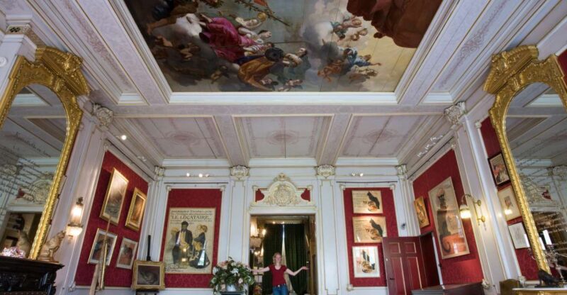 Amsterdam: The Kattenkabinet Cat Museum Entry Ticket - The Unique Setting of the Kattenkabinet Museum