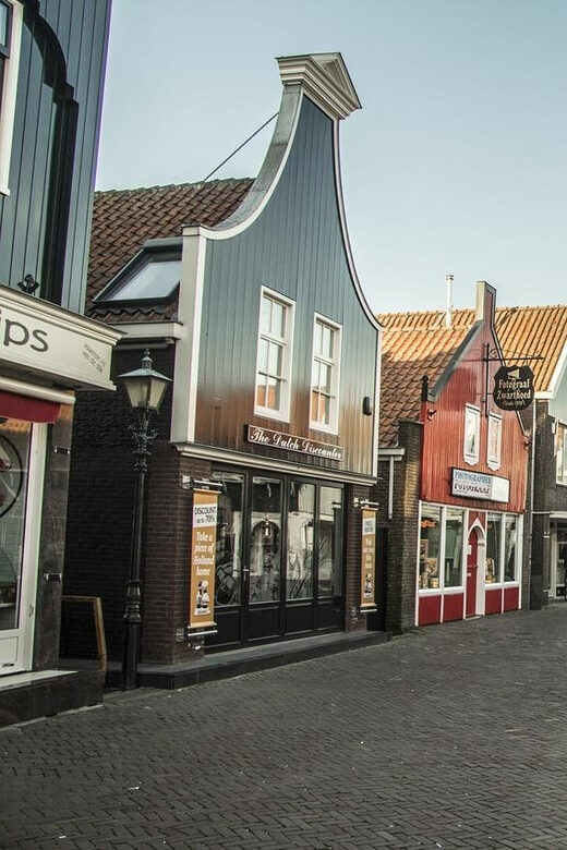 Amsterdam: to the Dutch Countryside - Exclusive Private Tour - Exploring Zaanse Schans and Its Iconic Windmills