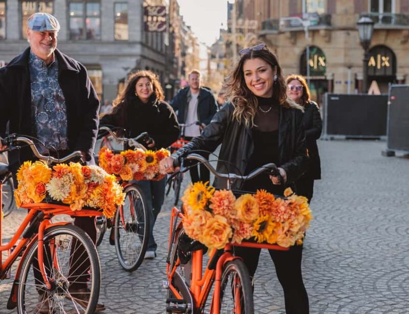 Amsterdam: Top Highlights Guided Bike Tour in EN/DE/ES/FR/IT - The Experience with the Guides and Bikes