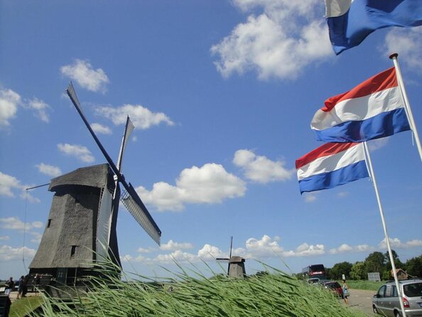 Amsterdam: Tulip Fields Day Tour with Lunch and a Windmill Visit - Discover the Charm of the Netherlands on the Tulip Fields Day Tour from Amsterdam