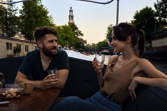 Amsterdam Uncovered: 120 Minutes by Boat - Drinks and Refreshments on Board