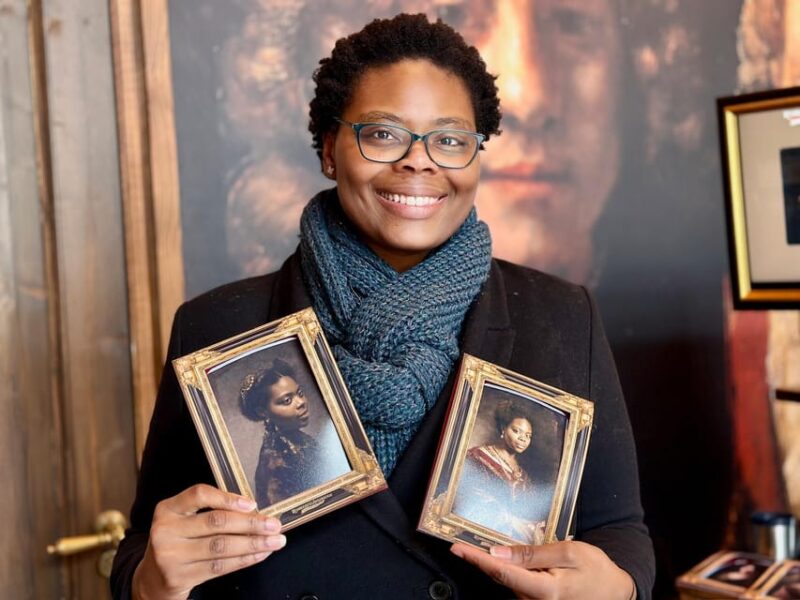 Amsterdam: Van Gogh or Rembrandt AI Portrait Photo Souvenir - Accessibility and Convenience