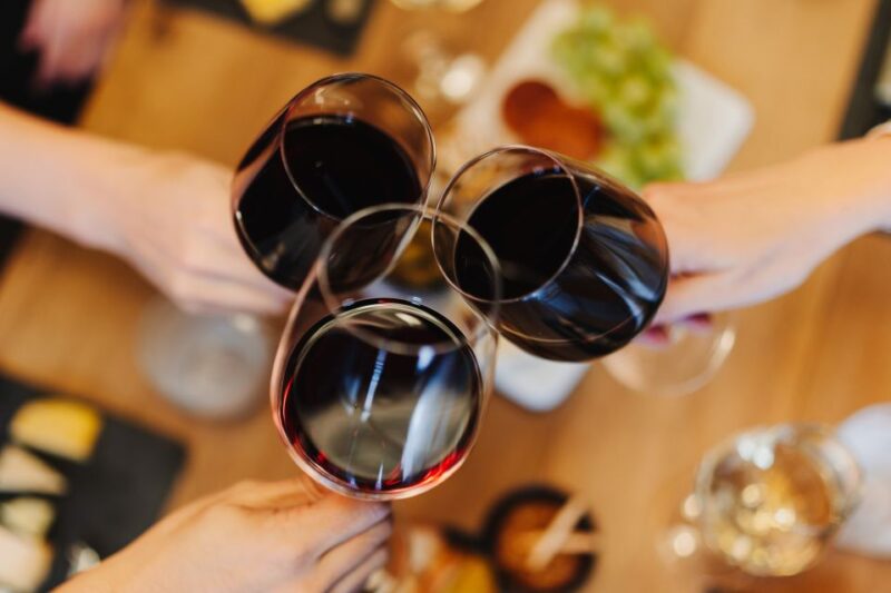 Amsterdam Walking Tour with Cheese Tasting - Who Will Appreciate This Tour Most